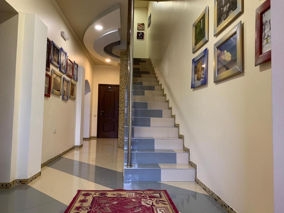 Hotel Kalyna Vorokhta Ngoại thất bức ảnh