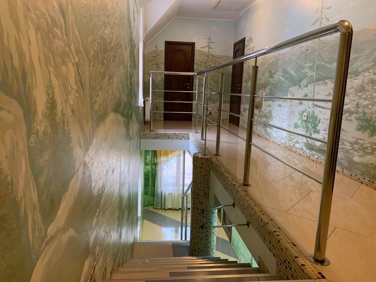Hotel Kalyna Vorokhta Ngoại thất bức ảnh