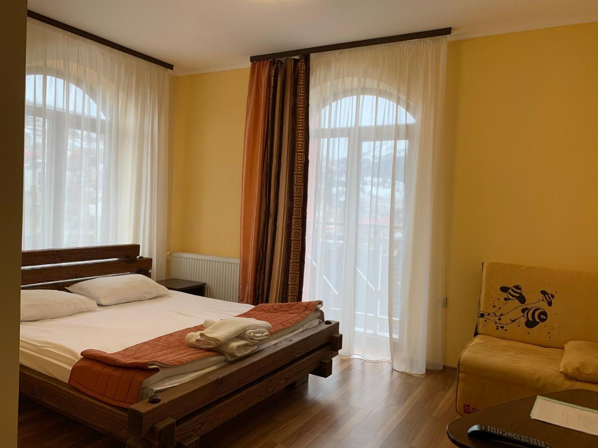 Hotel Kalyna Vorokhta Ngoại thất bức ảnh