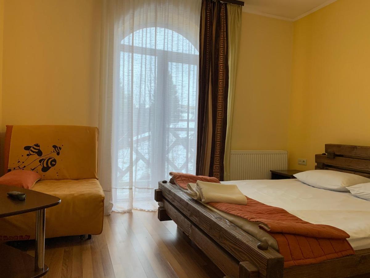 Hotel Kalyna Vorokhta Ngoại thất bức ảnh