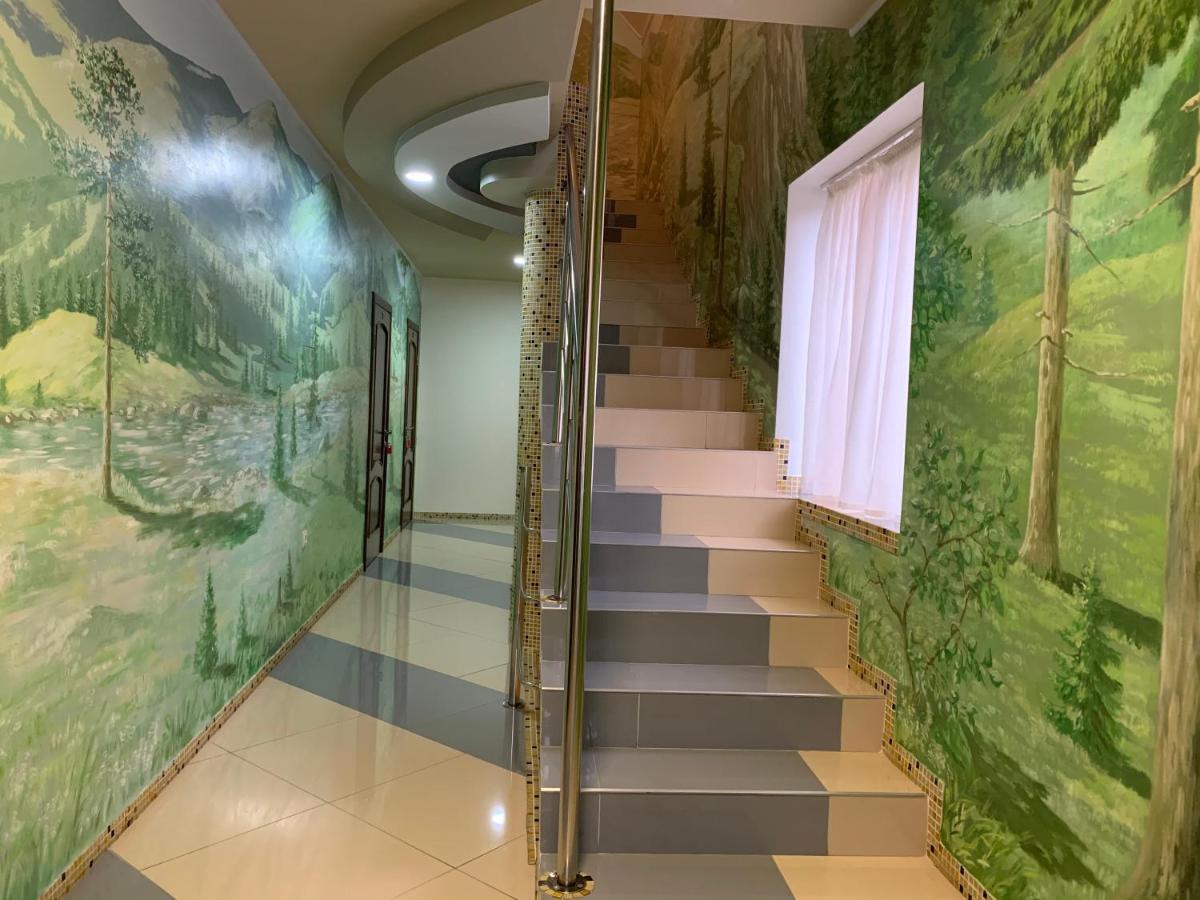 Hotel Kalyna Vorokhta Ngoại thất bức ảnh