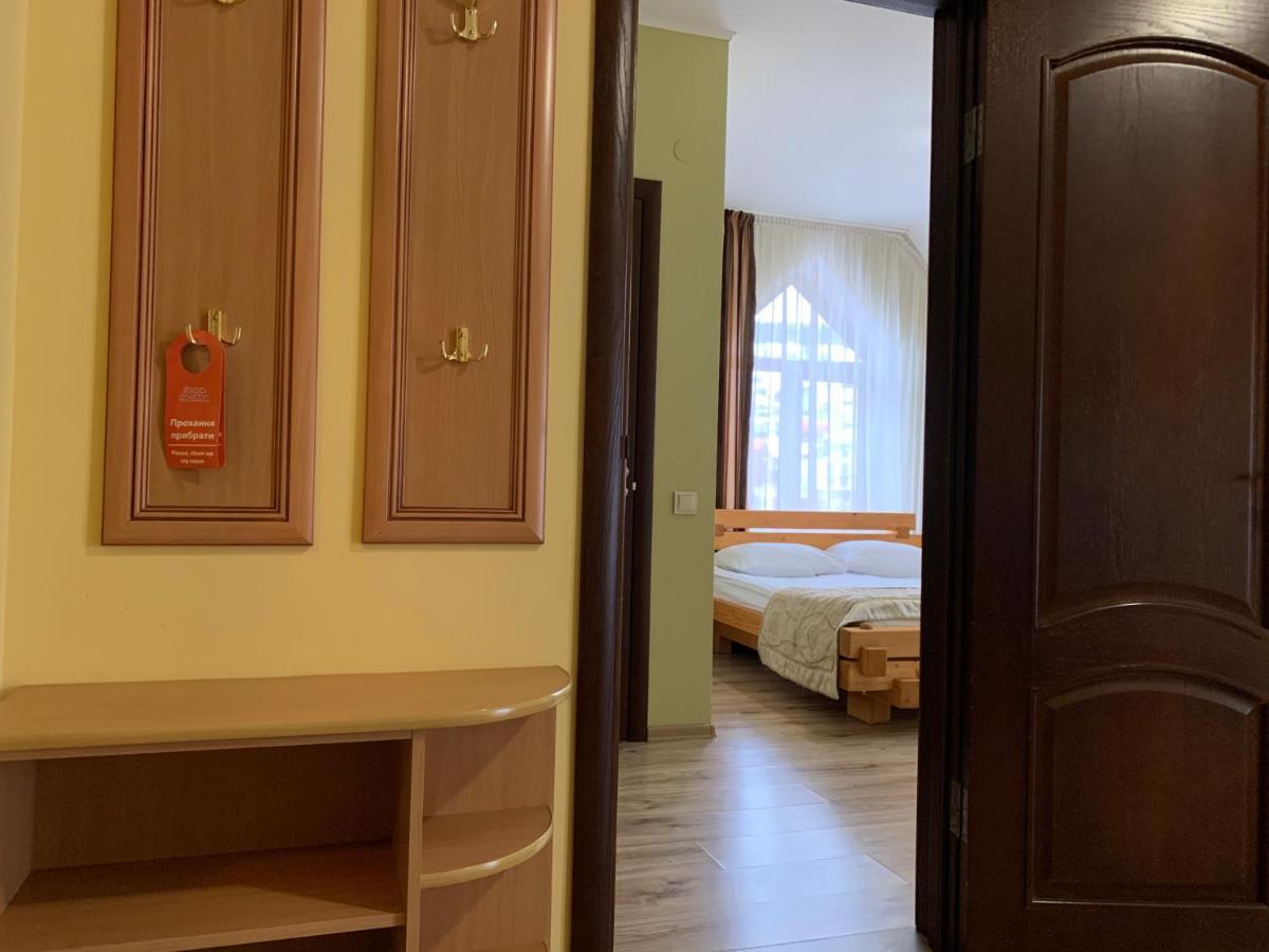 Hotel Kalyna Vorokhta Ngoại thất bức ảnh
